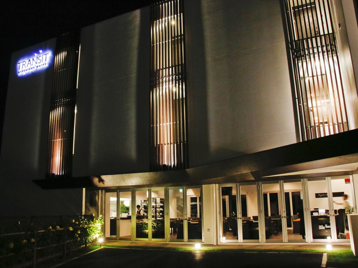 Transit Overnight Hotel Yomitan Eksteriør bilde